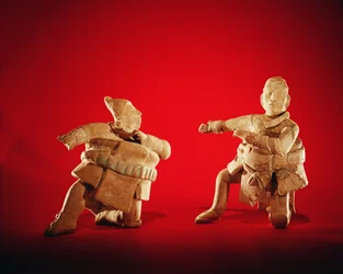 Figuras de jugadores de pelota ceremoniales, de la Isla de Jaina, c.600